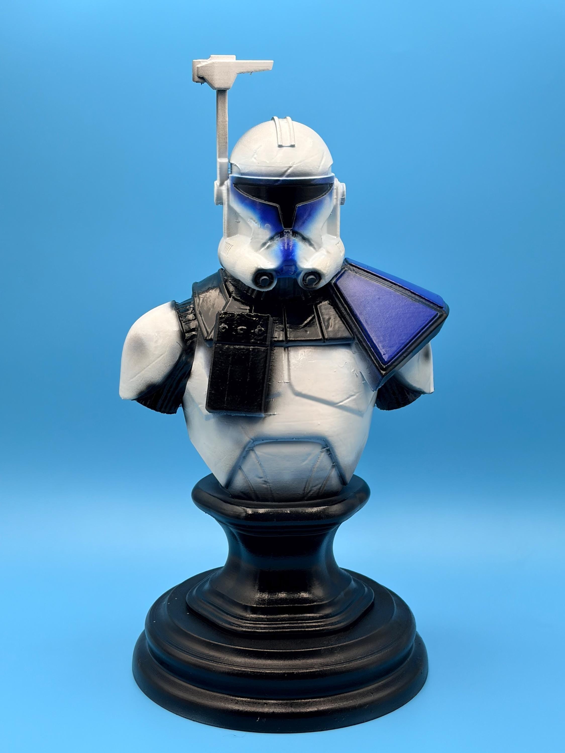 Clone Commander Helmet Bust – Blue Battle-Worn 3D Printed Decor