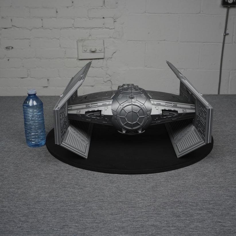 3D Printed Titan Fighter Spaceship Model
