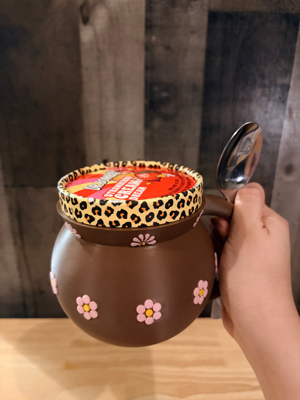Jarrito Style Ice Cream Pint Holder | 3D Printed Cozy with Spoon Slot | Pink Brown or Blue Floral Design