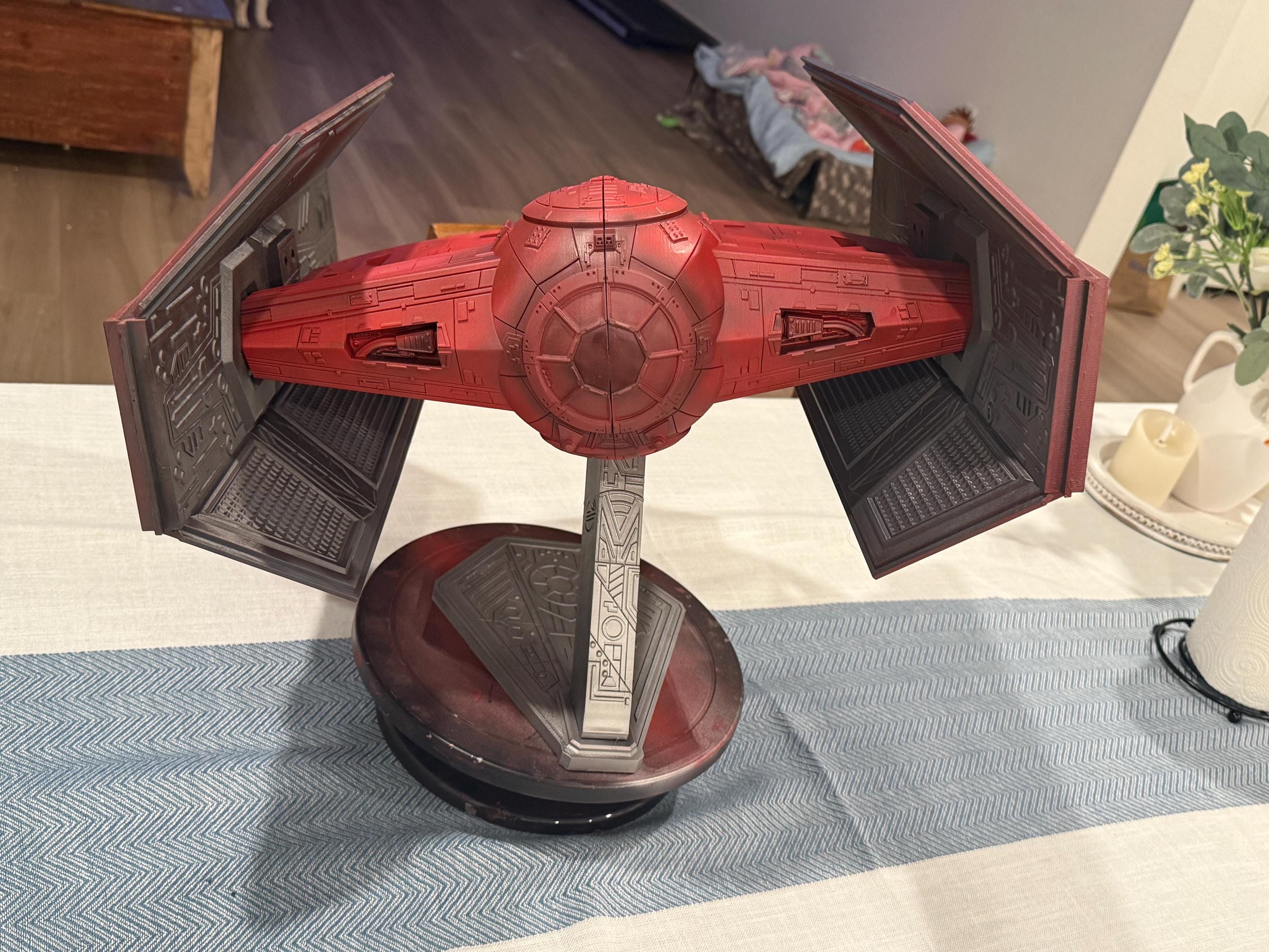 3D Printed Titan Fighter Spaceship Model