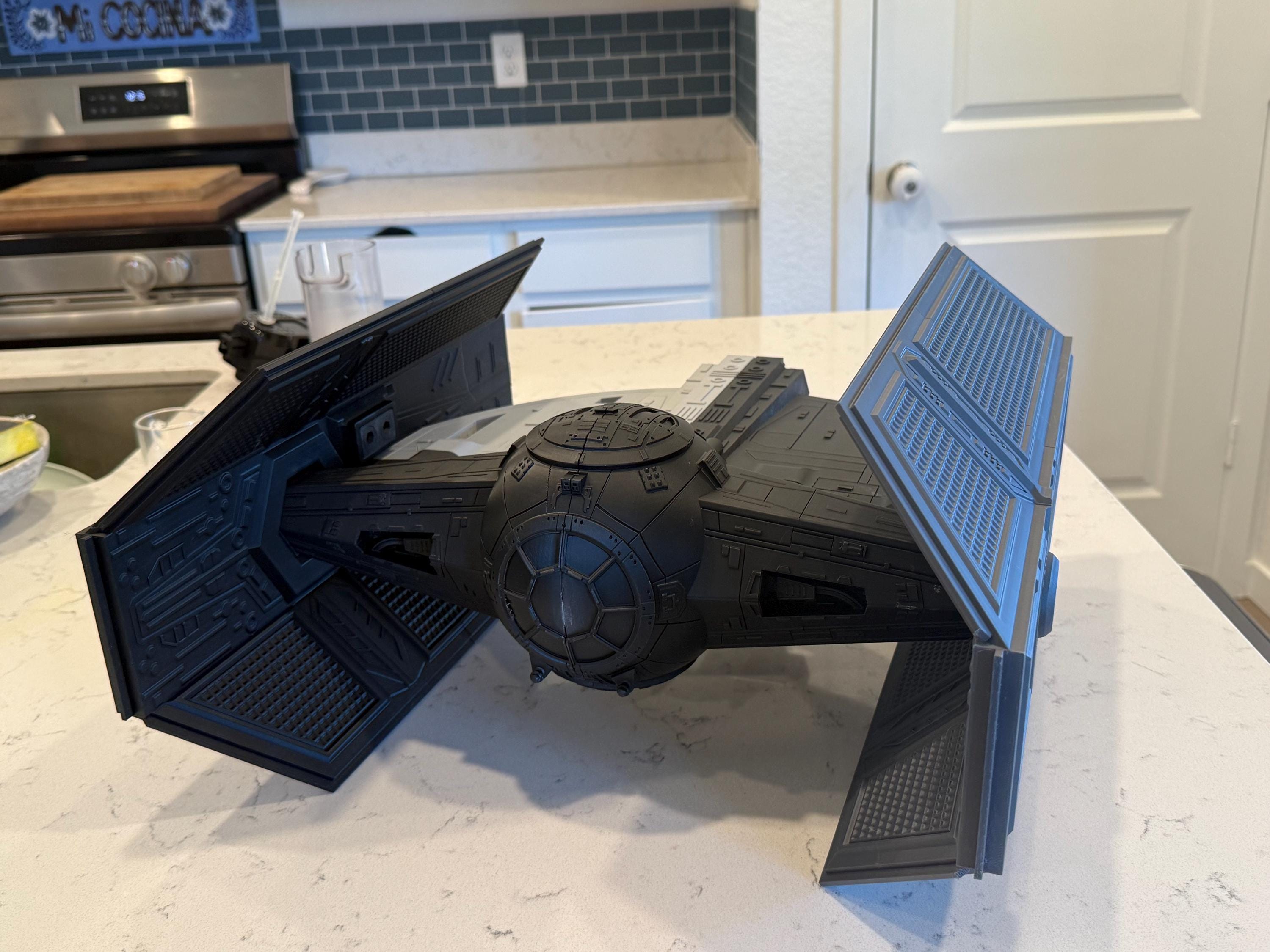 3D Printed Titan Fighter Spaceship Model