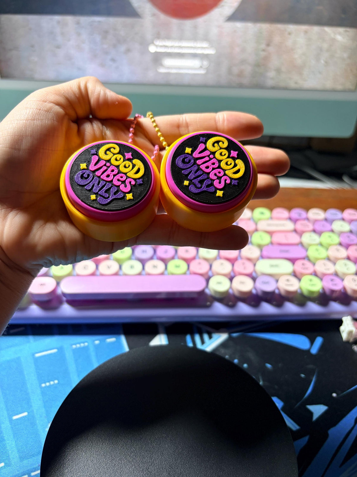 Good Vibes Only Fidget Clicker | Retro Groovy Keychain | Desk Toy (2-Pack)