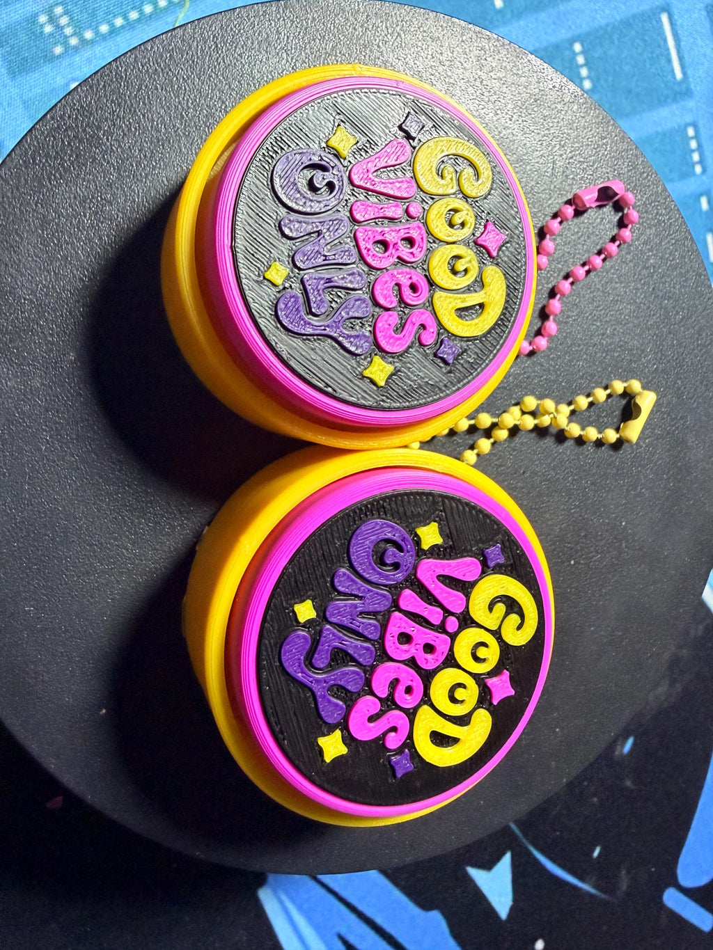 Good Vibes Only Fidget Clicker | Retro Groovy Keychain | Desk Toy (2-Pack)