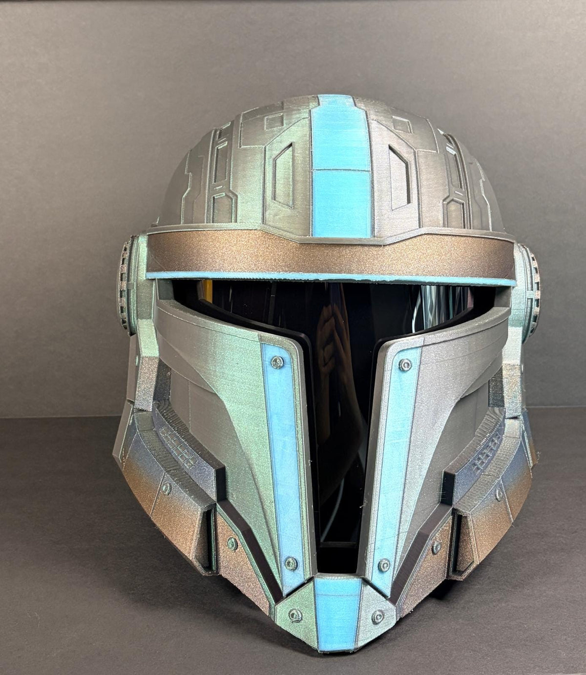 Darkside Heavy Mandolorian Helmet STL. This is a digital item not physical.