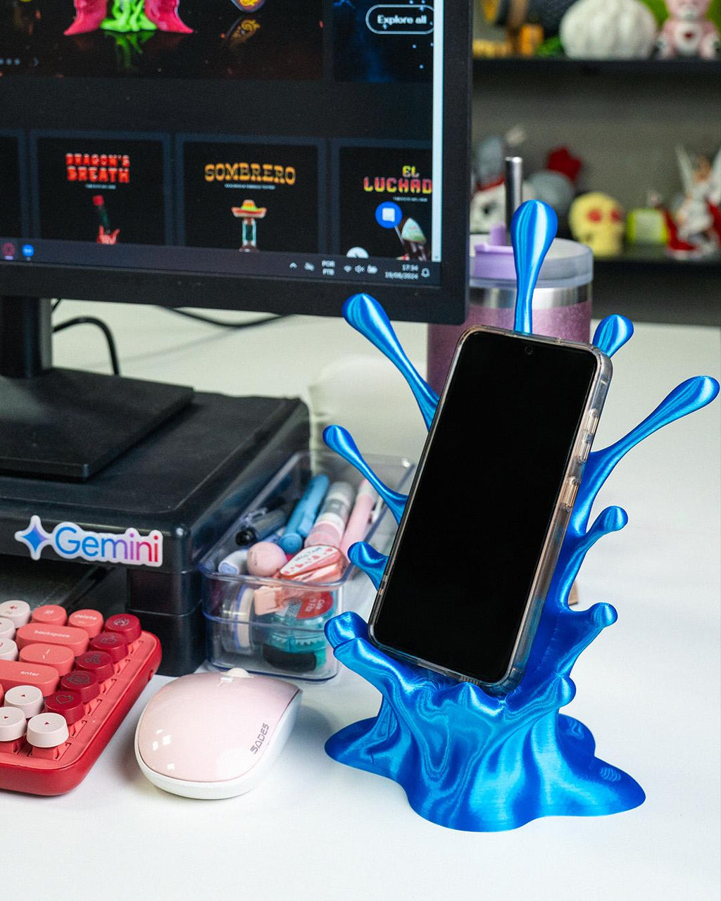 Splash Phone Holder – 3D Printed Liquid Wave Phone Stand, Unique Desk Decor